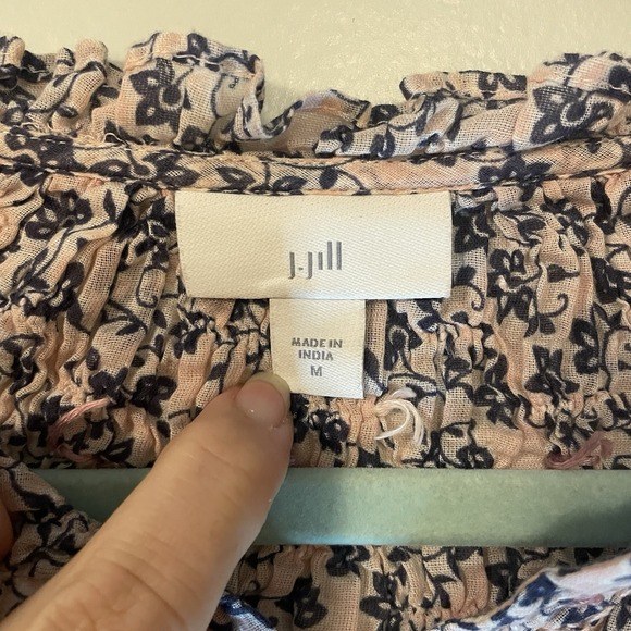 J. JILL Sz M Peasant‎ 100% Cotton Blouse Top Smocked Cottagecore Embroidered - Picture 5 of 7